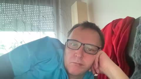 Tom online show from March 2, 4:32 pm