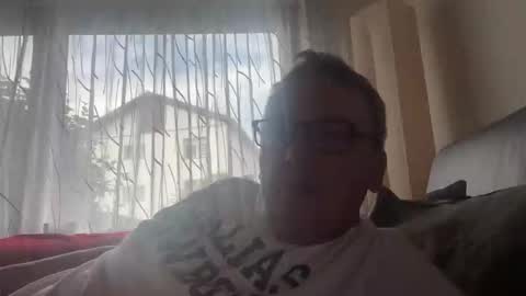 Tom online show from June 6, 6:29 am