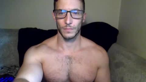 tom90ukx online show from October 18, 5:25 pm