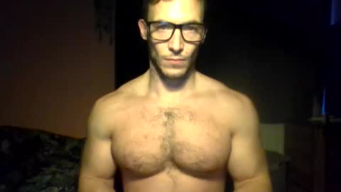 tom90ukx online show from December 17, 8:20 am