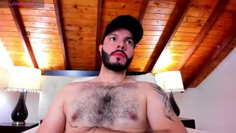   online show from November 29, 1:03 pm