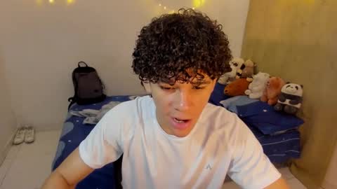 Tom Blue online show from February 2, 1:54 pm