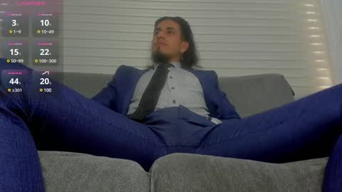 TOM online show from December 24, 5:55 pm