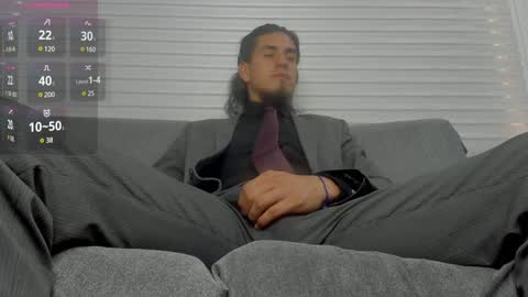 TOM online show from December 28, 10:02 pm