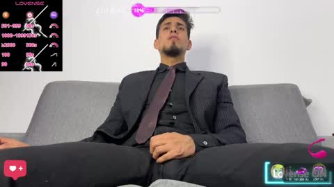 Snapshot of tom_blunt96 chatting on March 31, 12:01 am TOM online show from March 31, 12:01 am