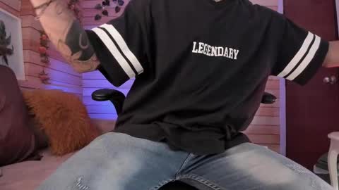 Snapshot of tom_cooper_1 chatting on March 11, 1:01 pm Master of pleasure online show from March 11, 1:01 pm