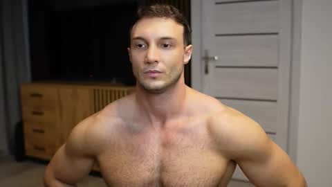 Tom online show from September 11, 6:19 pm