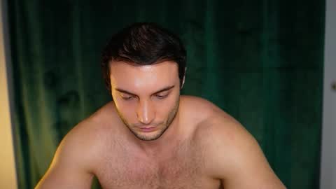 Snapshot of tom_fordd chatting on March 7, 7:33 pm Tom online show from March 7, 7:33 pm
