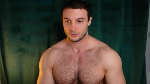 Snapshot of tom_fordd chatting on March 31, 6:25 am Tom online show from March 31, 6:25 am