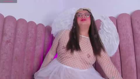 Tom Silver  online show from December 20, 8:12 pm