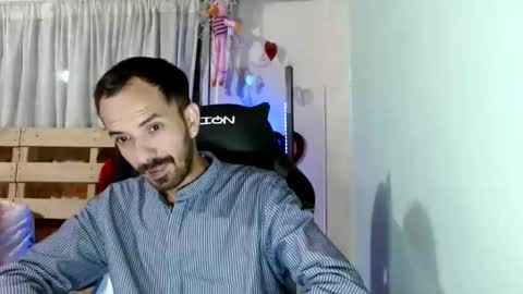 Snapshot of tomas_gerauld chatting on March 10, 2:27 am tomas gerauld. make me happy with 10000 tokens online show from March 10, 2:27 am