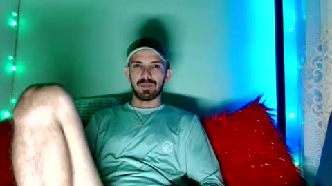 tomas gerauld. make me happy with 10000 tokens online show from April 28, 2:10 am