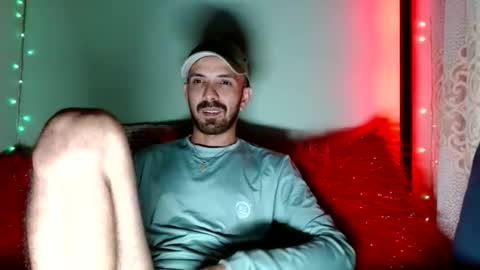 tomas gerauld. make me happy with 10000 tokens online show from April 28, 2:27 am