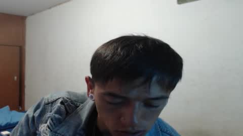 Snapshot of tomas_turbado_ chatting on March 21, 5:23 am tomas_turbado_ online show from March 21, 5:23 am