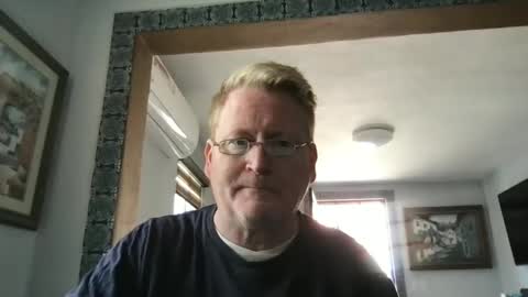 Snapshot of tomascausa chatting on January 15, 8:48 pm Hola online show from January 15, 8:48 pm