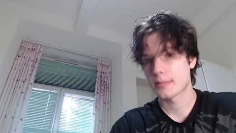 Snapshot of tomassdickpick chatting on March 1, 11:34 am Tomas online show from March 1, 11:34 am