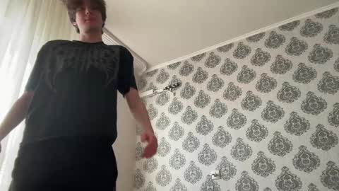 Snapshot of tomassdickpick chatting on March 24, 8:19 am Tomas online show from March 24, 8:19 am