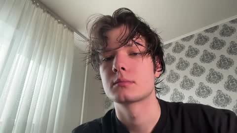 Snapshot of tomassdickpick chatting on April 2, 7:06 am Tomas online show from April 2, 7:06 am