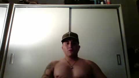 Snapshot of tomassshelby chatting on March 29, 2:44 am tomassshelby online show from March 29, 2:44 am