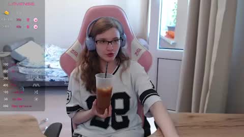 tomato_tease online show from July 26, 2:46 pm
