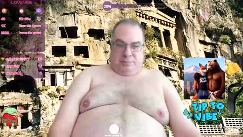 Snapshot of tomaz62a chatting on March 8, 12:22 am Tomaz62a online show from March 8, 12:22 am