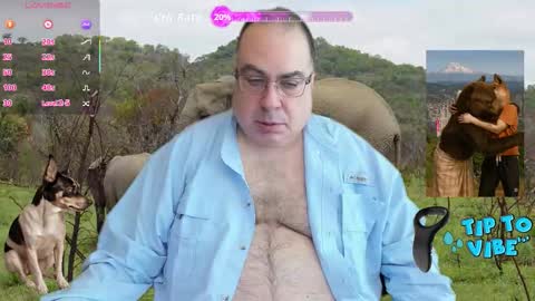 Snapshot of tomaz62a chatting on October 31, 8:43 pm Tomaz62a online show from October 31, 8:43 pm