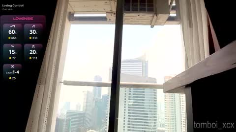 tomboiii online show from January 15, 4:28 am