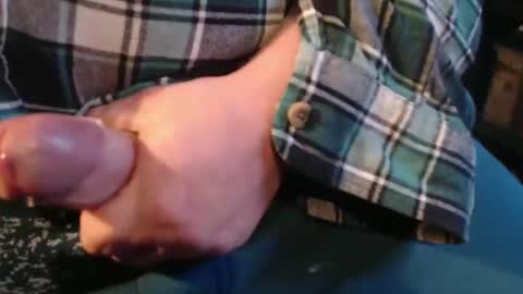 Snapshot of tombond100 chatting on January 6, 1:52 pm neu bastian - The Neverending Story Die unendliche Geschichte Trailer --ich F -ich T bastian online show from January 6, 1:52 pm