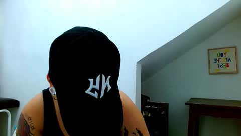 Blue online show from January 31, 9:02 pm