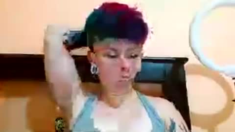 Snapshot of tomboyblue chatting on June 28, 2:01 pm Blue online show from June 28, 2:01 pm