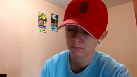 Snapshot of tomboyblue chatting on July 28, 7:04 pm Blue online show from July 28, 7:04 pm