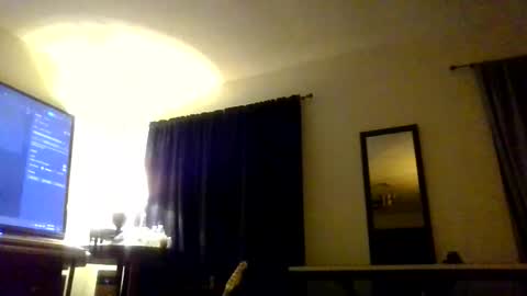 sirmuggsalot online show from April 28, 6:07 am