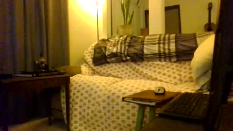 sirmuggsalot online show from May 24, 2:05 am