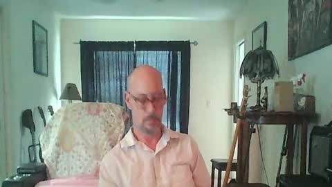 sirmuggsalot online show from August 1, 9:46 pm