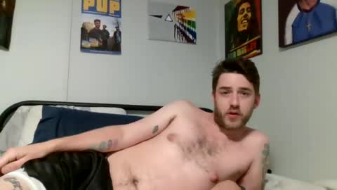 tomchill69 online show from June 13, 11:57 pm