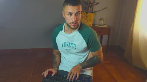 tomDavisXl online show from April 3, 10:41 pm