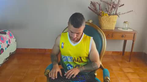 tomDavisXl online show from April 24, 5:48 pm