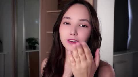 Liana online show from September 15, 5:07 am
