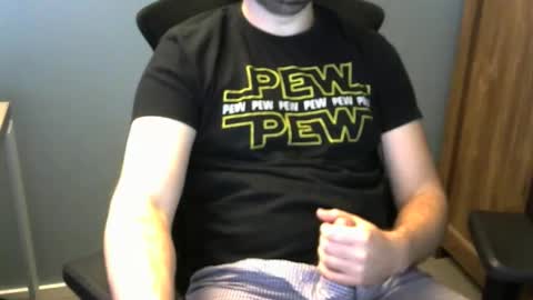 Snapshot of tomin3m chatting on February 9, 5:06 pm tomin3m online show from February 9, 5:06 pm