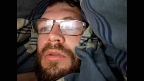 Snapshot of tomlaw1991 chatting on May 10, 4:06 am tomlaw1991 online show from May 10, 4:06 am