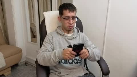 Tomas online show from March 10, 4:06 am