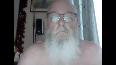 Tommie online show from September 28, 1:38 pm