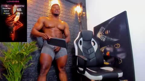 Tom Mike online show from December 16, 12:04 am