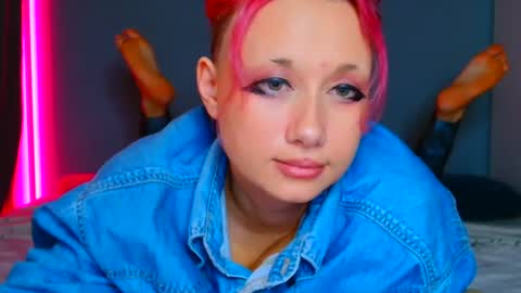 Snapshot of tommioo7 chatting on January 15, 5:37 pm Galadriel online show from January 15, 5:37 pm