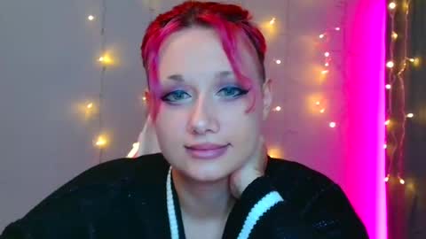 Snapshot of tommioo7 chatting on January 17, 11:29 pm Galadriel online show from January 17, 11:29 pm