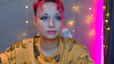 Snapshot of tommioo7 chatting on January 19, 8:41 pm Galadriel online show from January 19, 8:41 pm