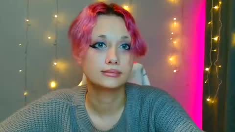 Snapshot of tommioo7 chatting on January 20, 7:04 pm Galadriel online show from January 20, 7:04 pm