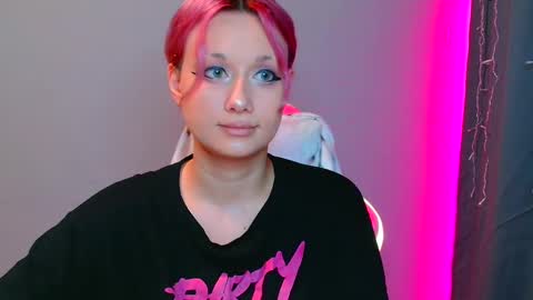 Snapshot of tommioo7 chatting on January 27, 9:11 pm Galadriel online show from January 27, 9:11 pm