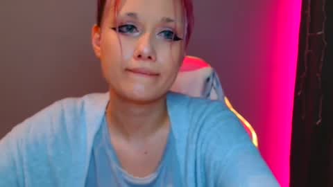 Snapshot of tommioo7 chatting on January 28, 11:28 pm Galadriel online show from January 28, 11:28 pm