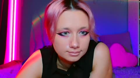 Snapshot of tommioo7 chatting on February 17, 7:53 pm Galadriel online show from February 17, 7:53 pm